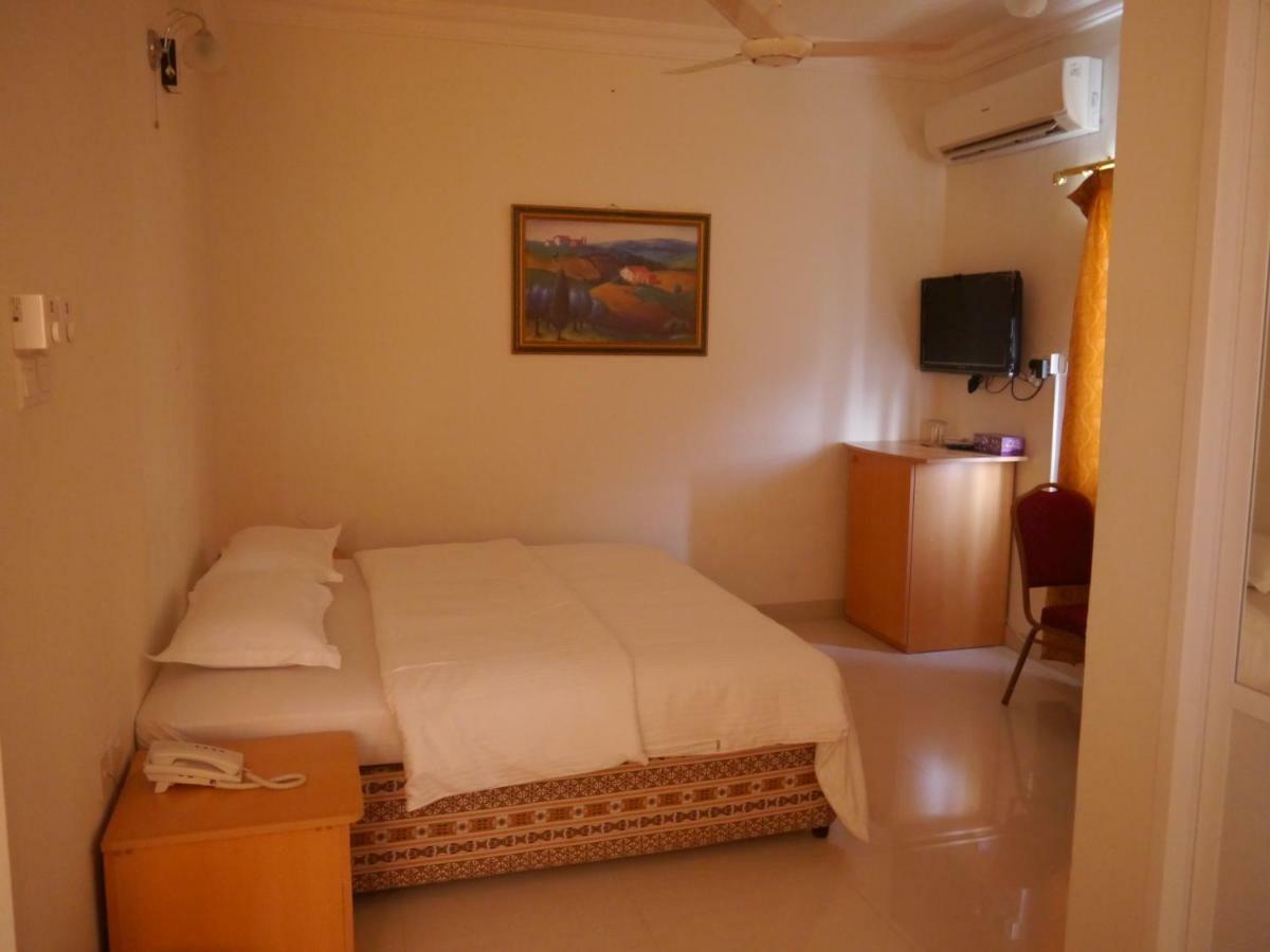 Plaza Hotel Maskat Exterior foto